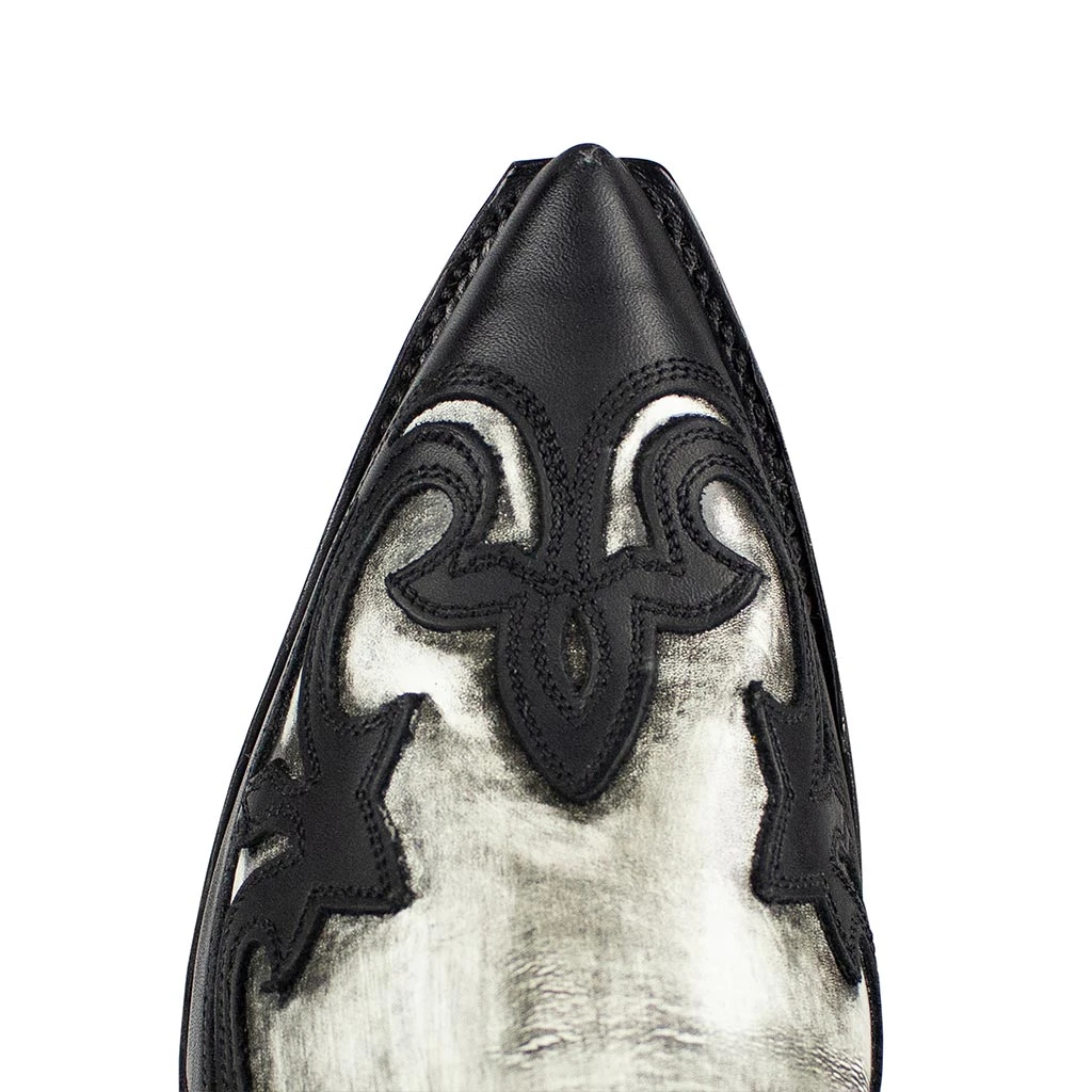 6885 CUERVO FLORA BLANCO LAV.OLD FLORA BLANCO LAV.OLD 5 6885 CUERVO FLORA BLANCO LAV.OLD FLORA BLANCO LAV.OLD - Imagen 5